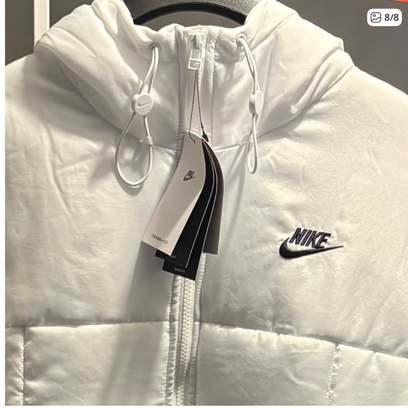 NWT - Nike Therma Fit Loose Hooded Puffer Parka White - L - Picture 2 of 8